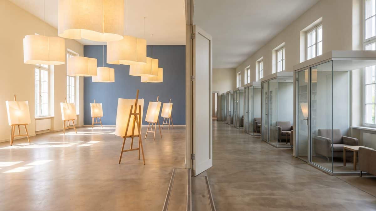Two translucent collaboration spaces contrasted by their different document and conversation structures